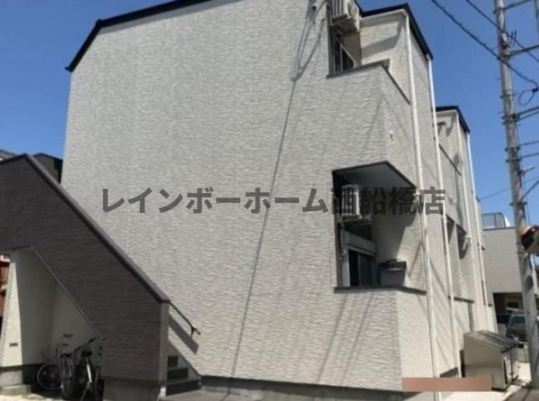 レイズ大久保の外観