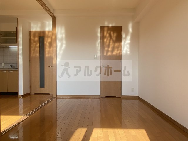 アリエスの洋室|アリエス（河内国分駅・高井田駅）