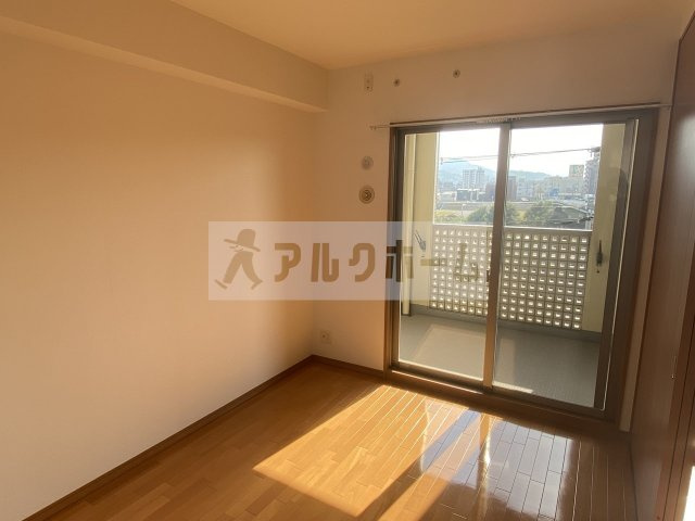アリエスの洋室|アリエス（河内国分駅・高井田駅）