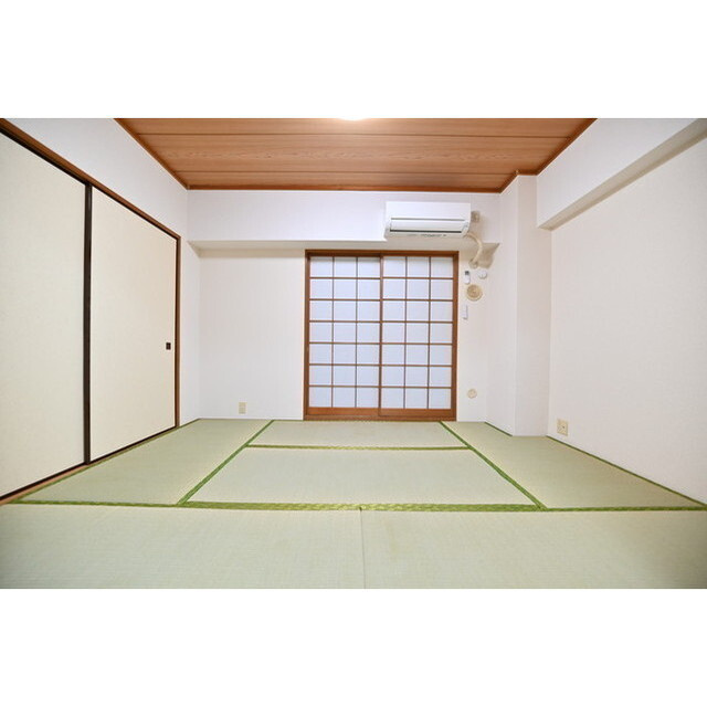 つくば5号館の内装