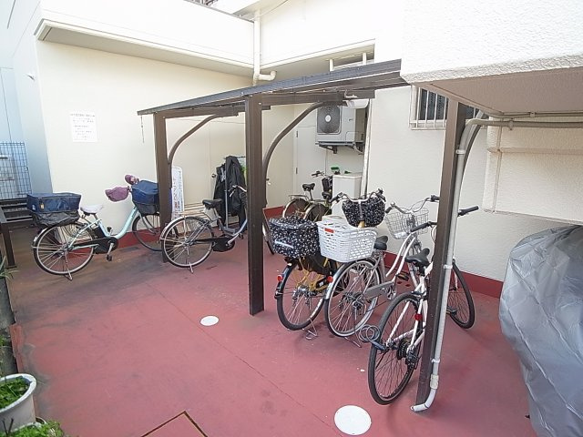 シャロームヒラノのその他|駐輪スペース