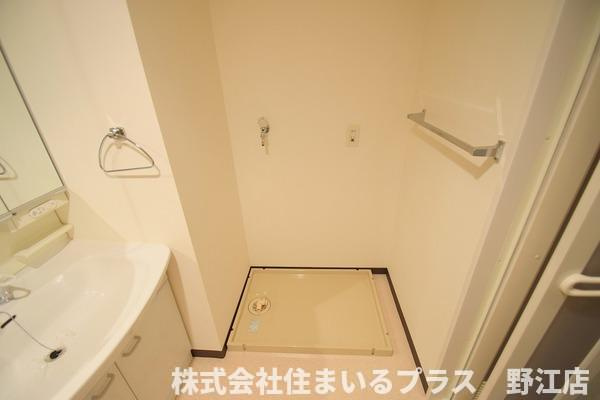 ルピナス鶴見のバルコニー