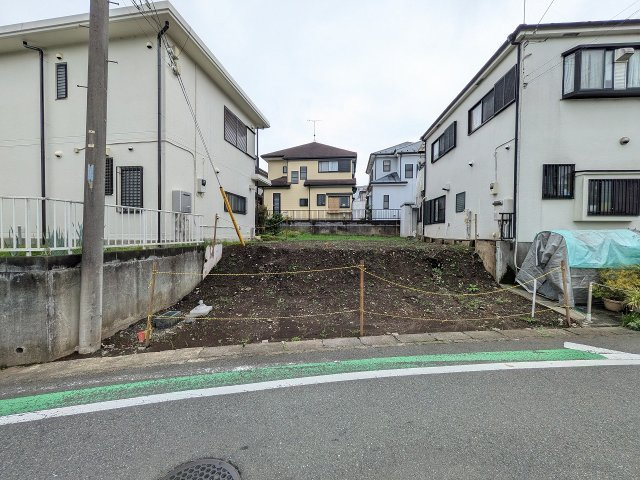 八王子市　緑町　新築一戸建て　８期の外観|～山田駅徒歩5分　2台駐車可能　小学校近くお子様の登下校安心の立地～