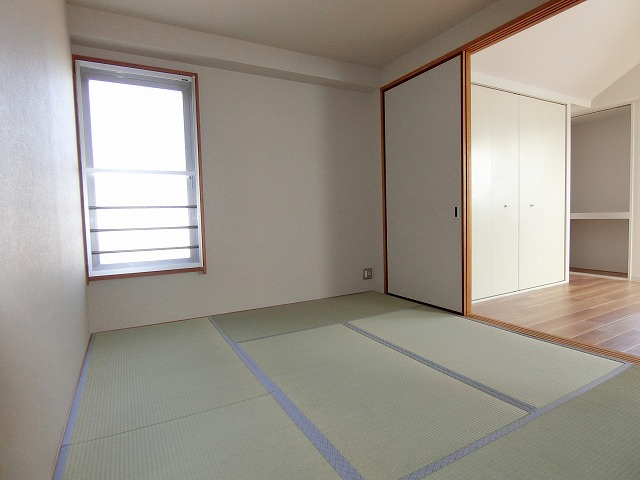 エスポワール若草Ⅱの和室