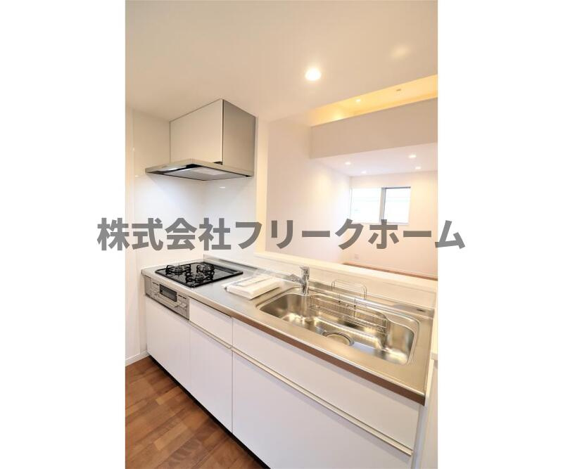 三鷹市上連雀８丁目のアパートのキッチン