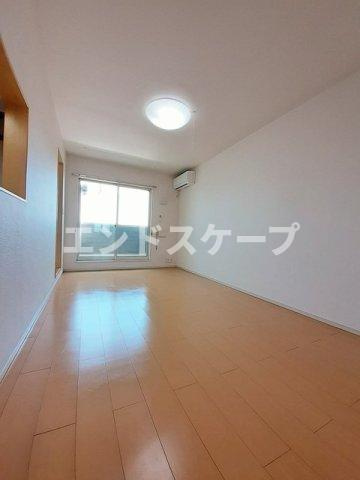 ハイエスト　モデッサの居間・リビング|高崎、前橋のお部屋探しはエンドスケープまで！お客様の理想お聞かせ下さい♪