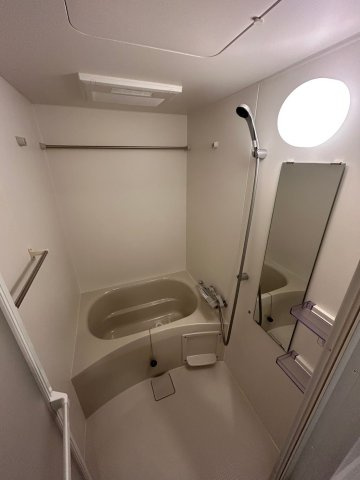 クレヴィスタお花茶屋の浴室
