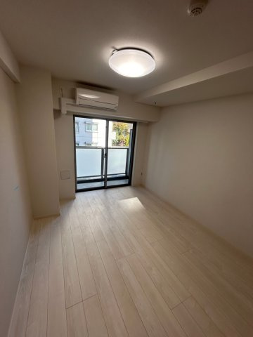 クレヴィスタお花茶屋の居間・リビング