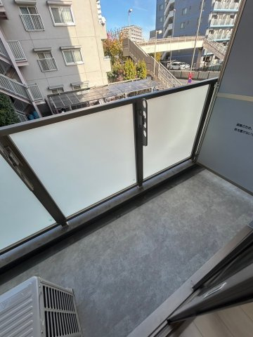 クレヴィスタお花茶屋のバルコニー