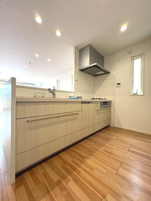 甲子園一番町戸建のキッチン