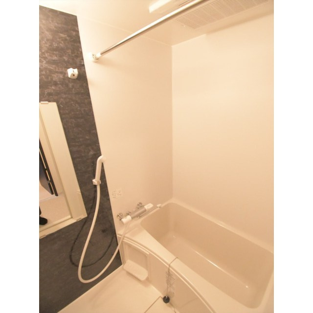ＧＥＮＯＶＩＡお花茶屋ｓｋｙｇａｒｄｅｎの浴室