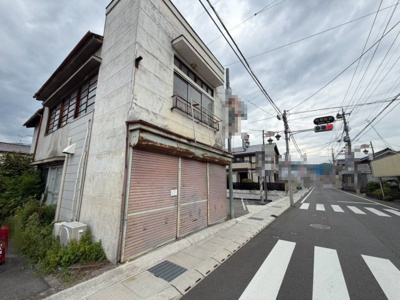 【前面道路含む現地写真】 | 西八代郡市川三郷町岩間　店舗付き　5LK