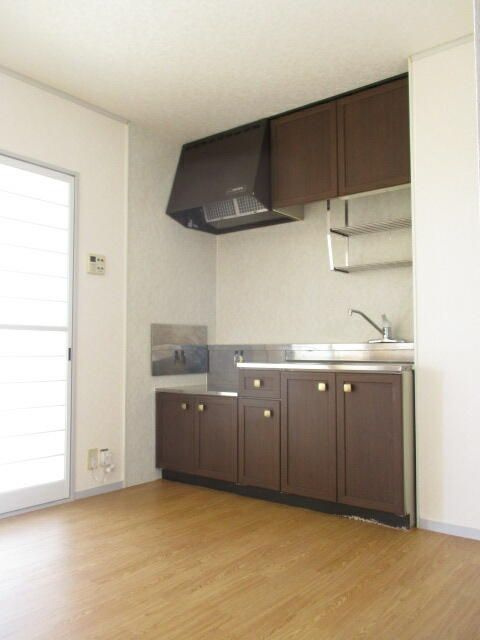 クリスタル岩槻のキッチン