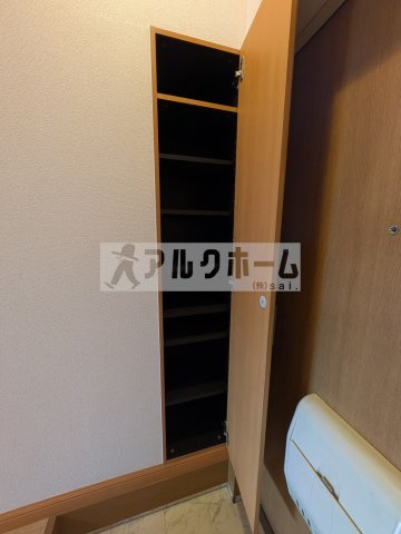 ヒルサイドテラスの玄関