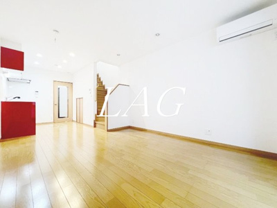【居間・リビング】 | テライオ・コモド　B棟 | 洋室のお部屋です。