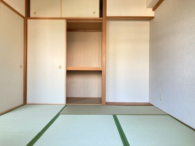 フローラルコート橘の和室