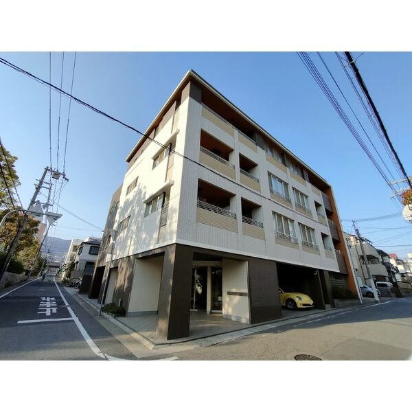グリンパルク六甲道の外観
