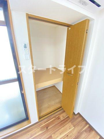 大阪市東淀川区柴島２丁目の賃貸マンションの収納