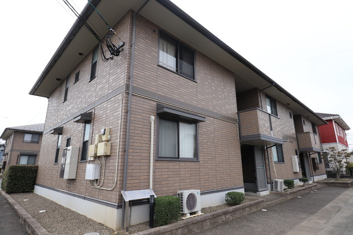 リビングタウン小森野 弐番館のエントランス|清潔なエントランス♪