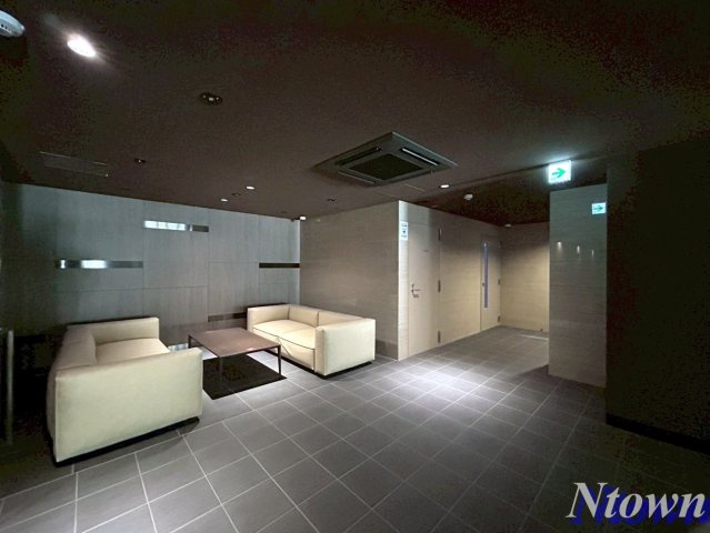 【ロビー】 | プレサンス　ジェネ　上前津 | 落ち着いたロビーです
