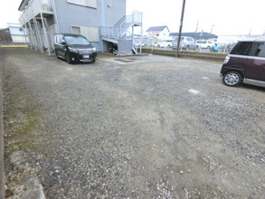 【駐車場】