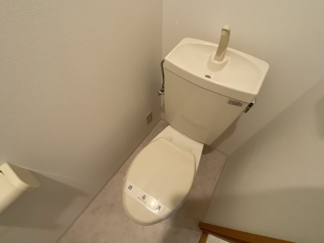 【トイレ】 | スプランドゥールヴィラ | ゆったりとした空間のトイレです