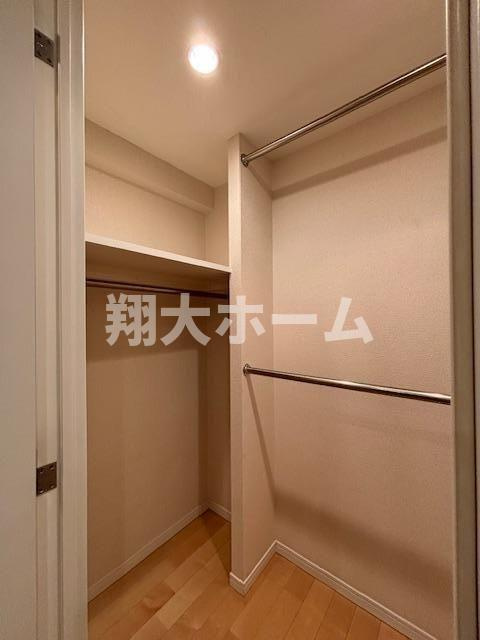 ＬＡスイート上野の収納