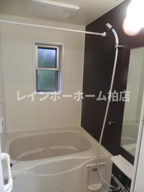 【仲介手数料：50％OFF】対象物件！の浴室