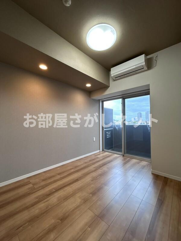 AXAS白金台【おとり物件なし】#学生・社会人にオススメ！初期費用分割払いOK！の居間・リビング