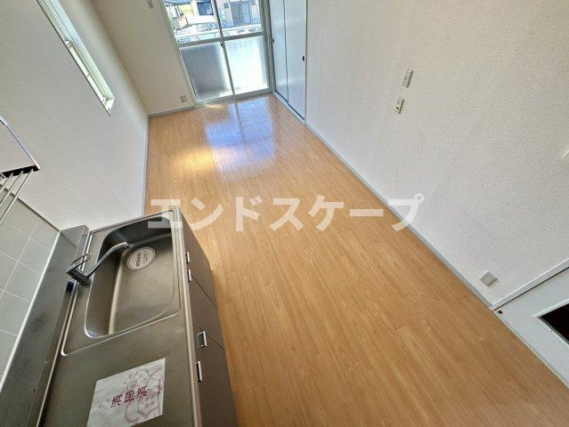 ミロワールＡの居間・リビング|高崎、前橋のお部屋探しはエンドスケープまで！お客様の理想お聞かせ下さい♪