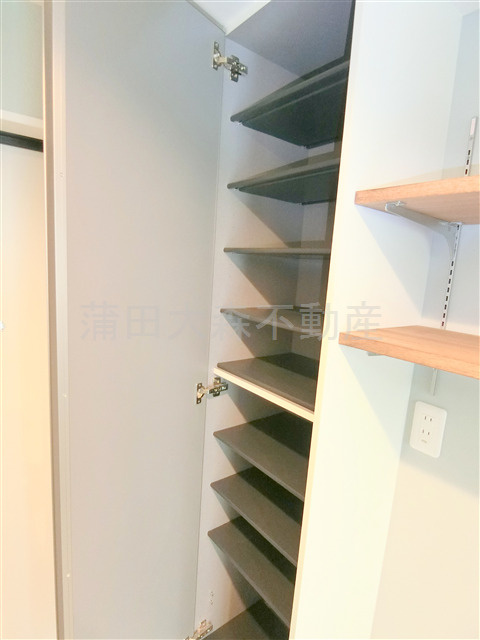 フォリロ羽田の収納|玄関収納