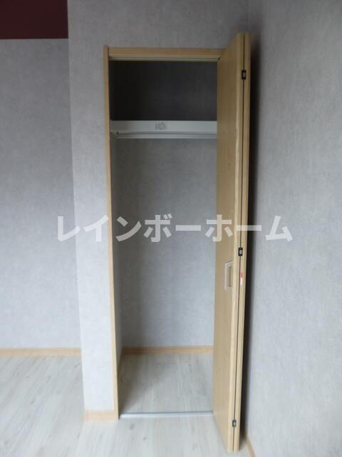 葛飾区東金町５丁目のアパートの収納