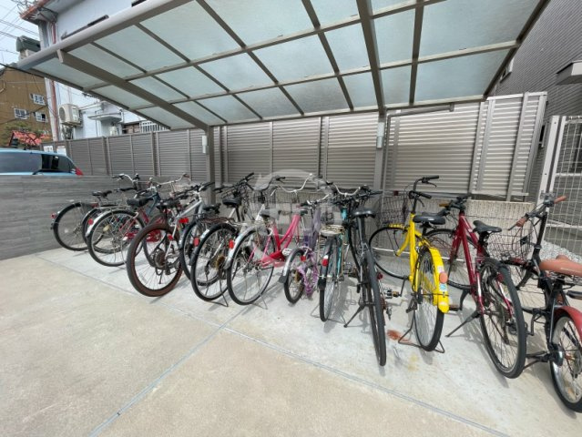 パインフローリッシュ西田辺のその他共用部分|パインフローリッシュ西田辺　駐輪場