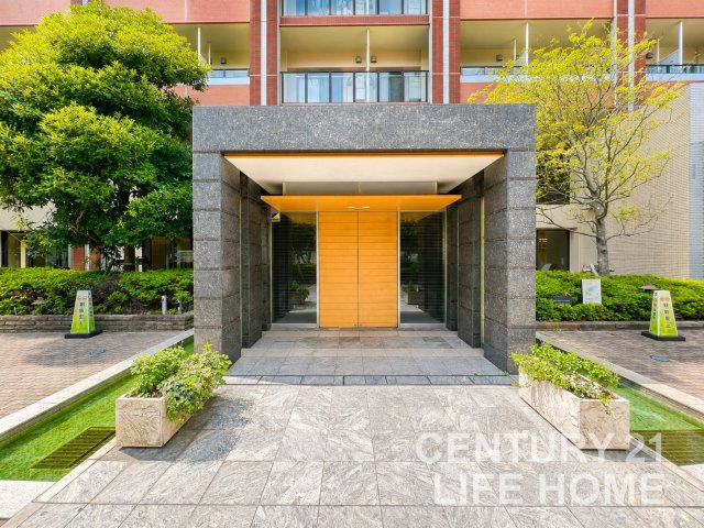 【外観】 | THE KOSUGI TOWER | 外観は落ち着いています