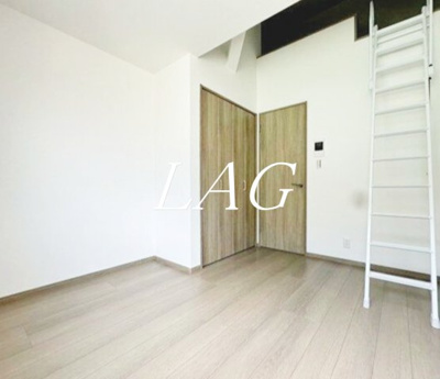 【居間・リビング】 | ヴィレセゾン長津田 | 洋室のお部屋です。