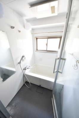 【浴室】 | g+