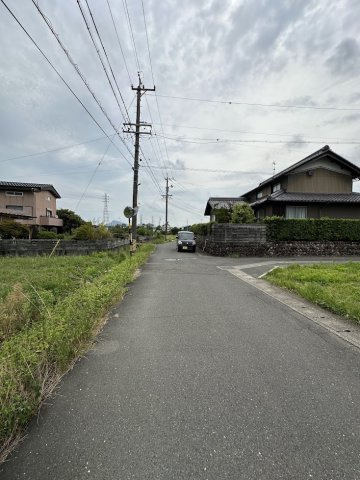 土地　曽我屋の前面道路含む現地写真