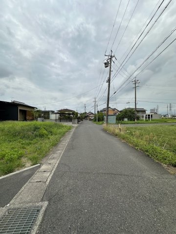 土地　曽我屋の前面道路含む現地写真
