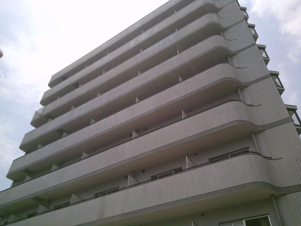 ハイム金山南の外観