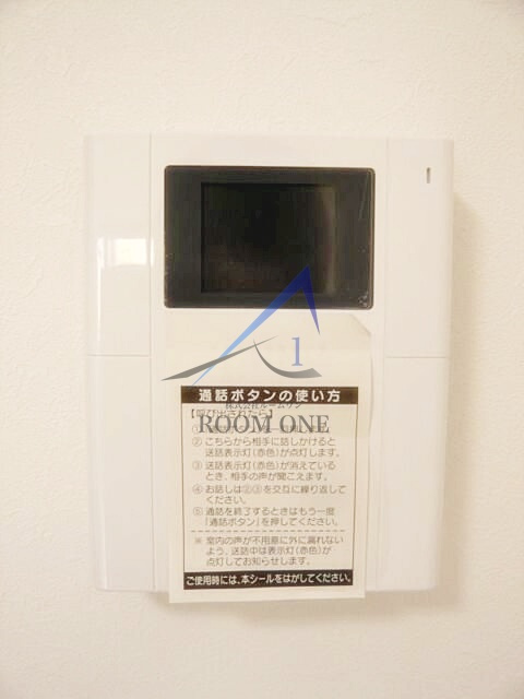リヴシティ神田のセキュリティ|モニター付きインターホンです。
