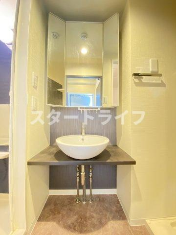 大阪市淀川区東三国２丁目の賃貸マンションの洗面所