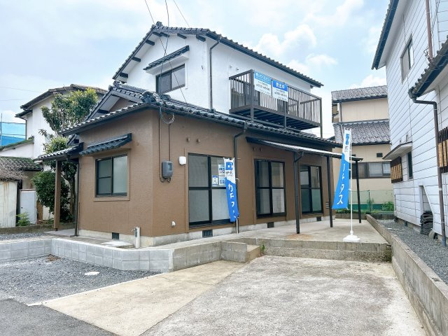 山口市吉田　戸建ての駐車場|駐車場は2台駐車可能です。
