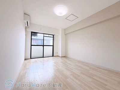 【居間・リビング】 | ハートイン白砂町W棟【名古屋市賃貸・全戸角部屋】