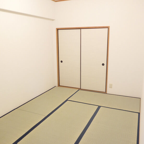 淀川パストラルコートの和室