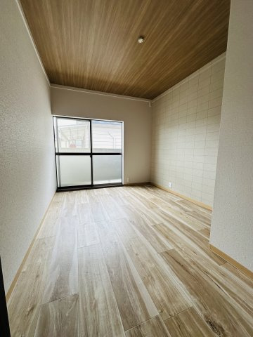 コートヒル Iの洋室