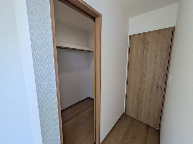 八王子市　中野町　新築一戸建て　１０期の収納|～大容量収納可能なウォークインクローゼット～