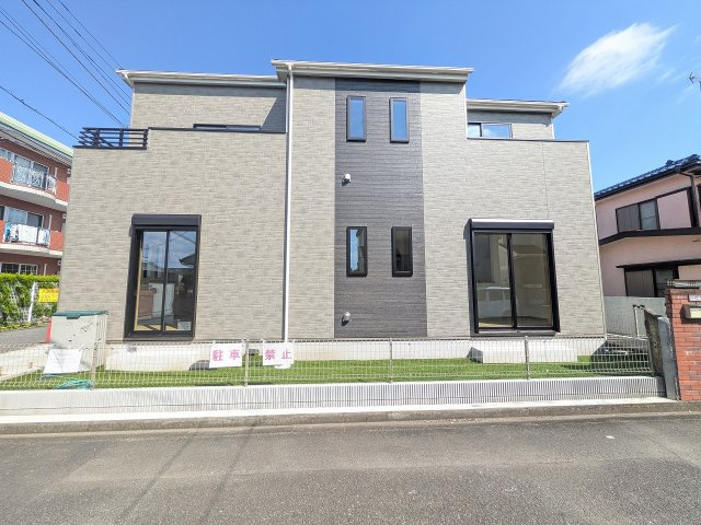 八王子市　中野町　新築一戸建て　１０期の外観|～長期優良住宅認定　ZEH水準の省エネハウス　2台駐車可能カースペース有りの新築一戸建て～