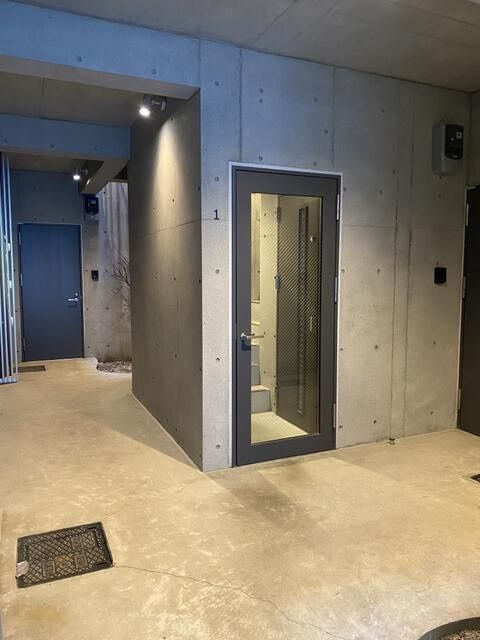 アスパイア新宿のロビー