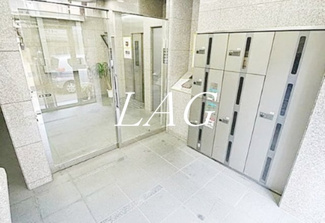 【エントランス】 | 目黒いずみマンション | エントランスです。