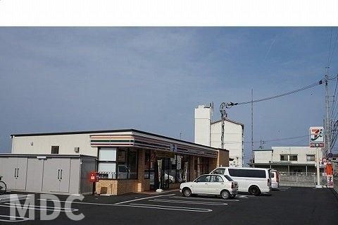 ラフォーレの周辺|セブンイレブン津田4丁目店様まで500m